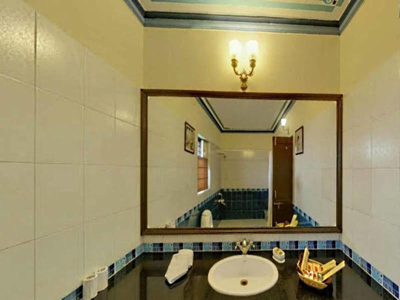 The Udaibagh Hotel Udaipur Exterior photo